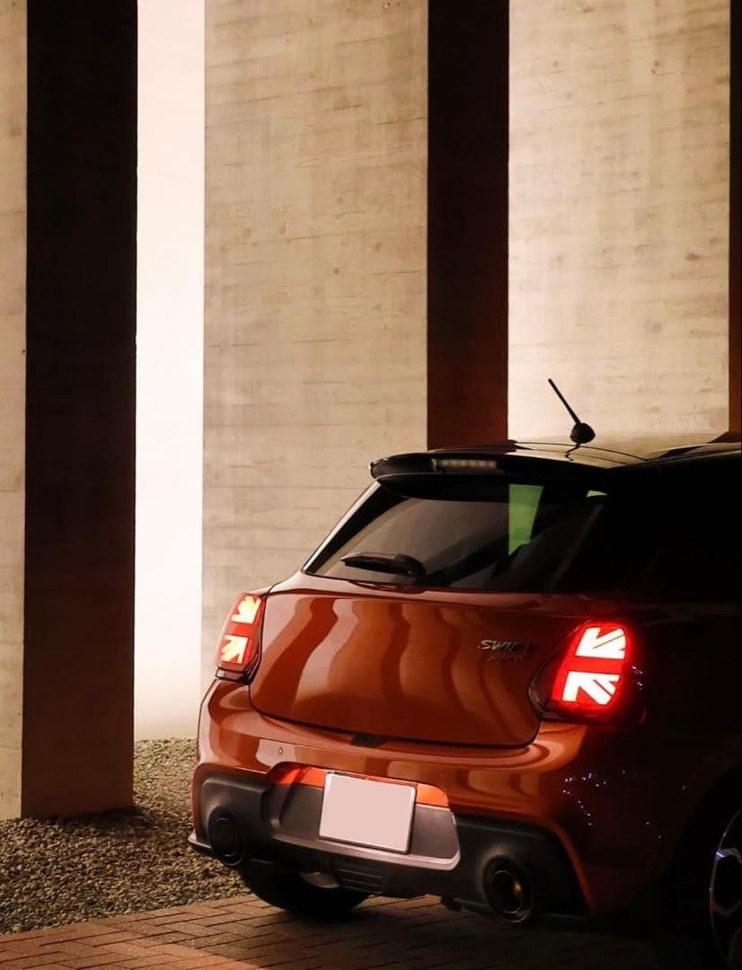 スイフト用テールランプ