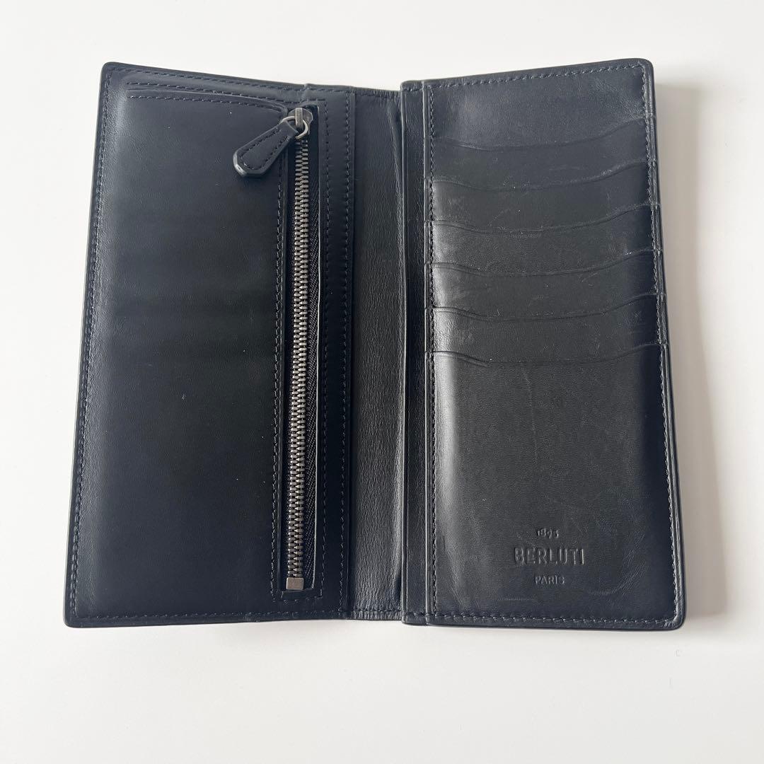ベルルッティ　サンタル　スクリットレザー　ジップロングウォレット　濃茶色　メンズ