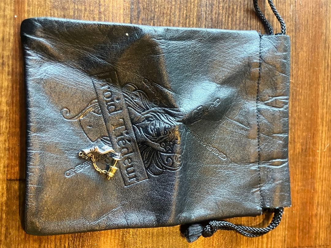 froid tiedeur フロワティエドール デザインアクセサリー 刻印