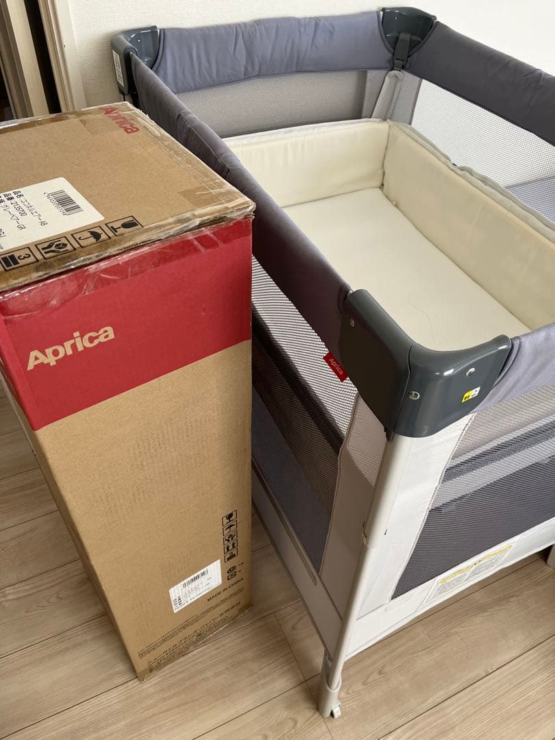 【12/16まで】Aprica　ココネルエアーAB　グレーベアー　ベビーベッド