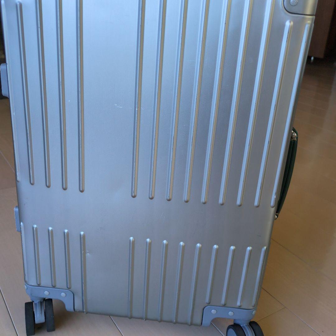 イノベータースーツケースINV1811機内持込可