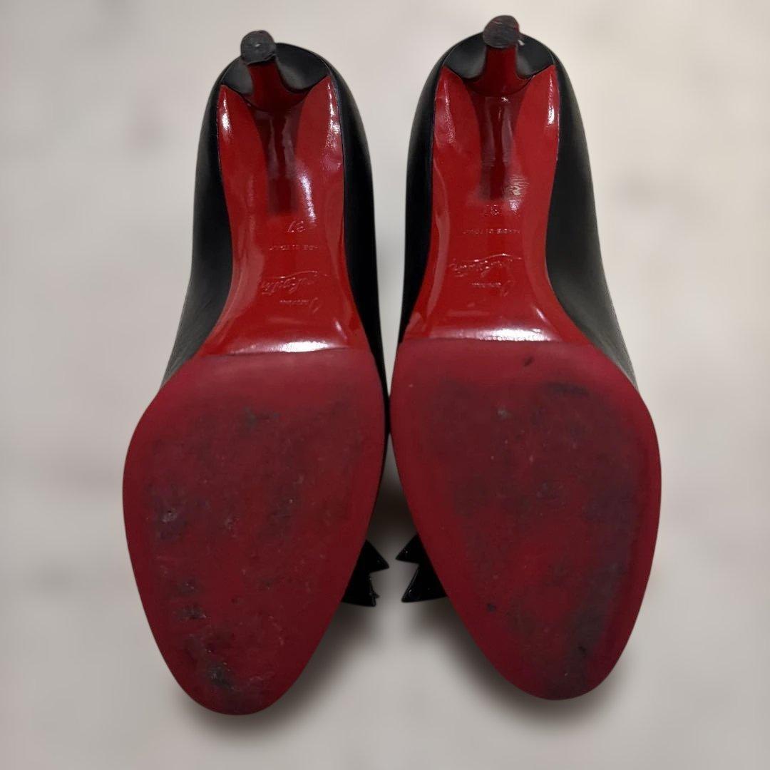 ルブタン　リボンハイヒール