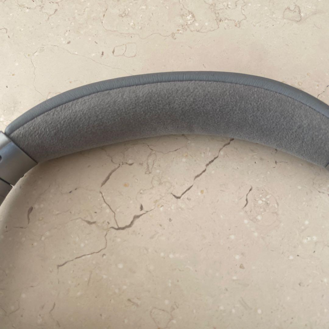 Bose ワイヤレスヘッドホン シルバーQuiet comfort 35