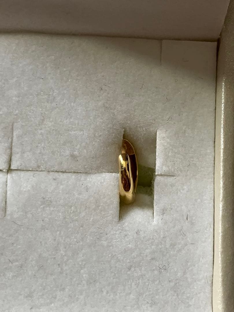 カラット　スピンドル10ミリ　k18 片耳