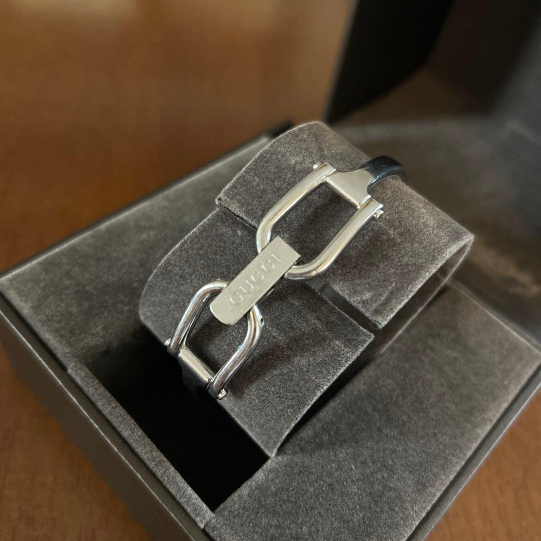 GUCCI 腕時計 バングルウォッチ アナログ 1500L YA015545