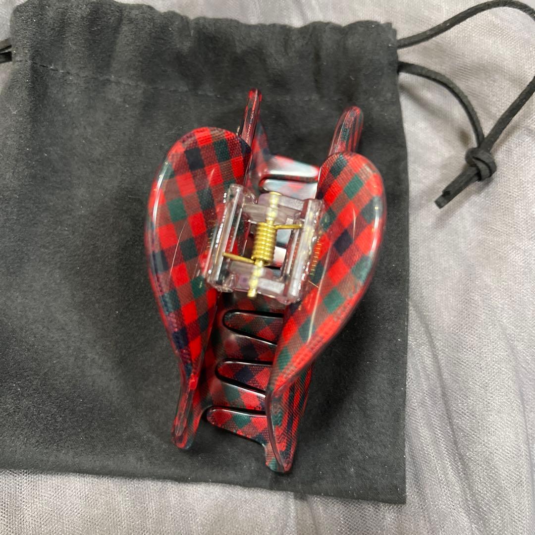 着用なし美品 familiar ハート型 ヘアクリップ