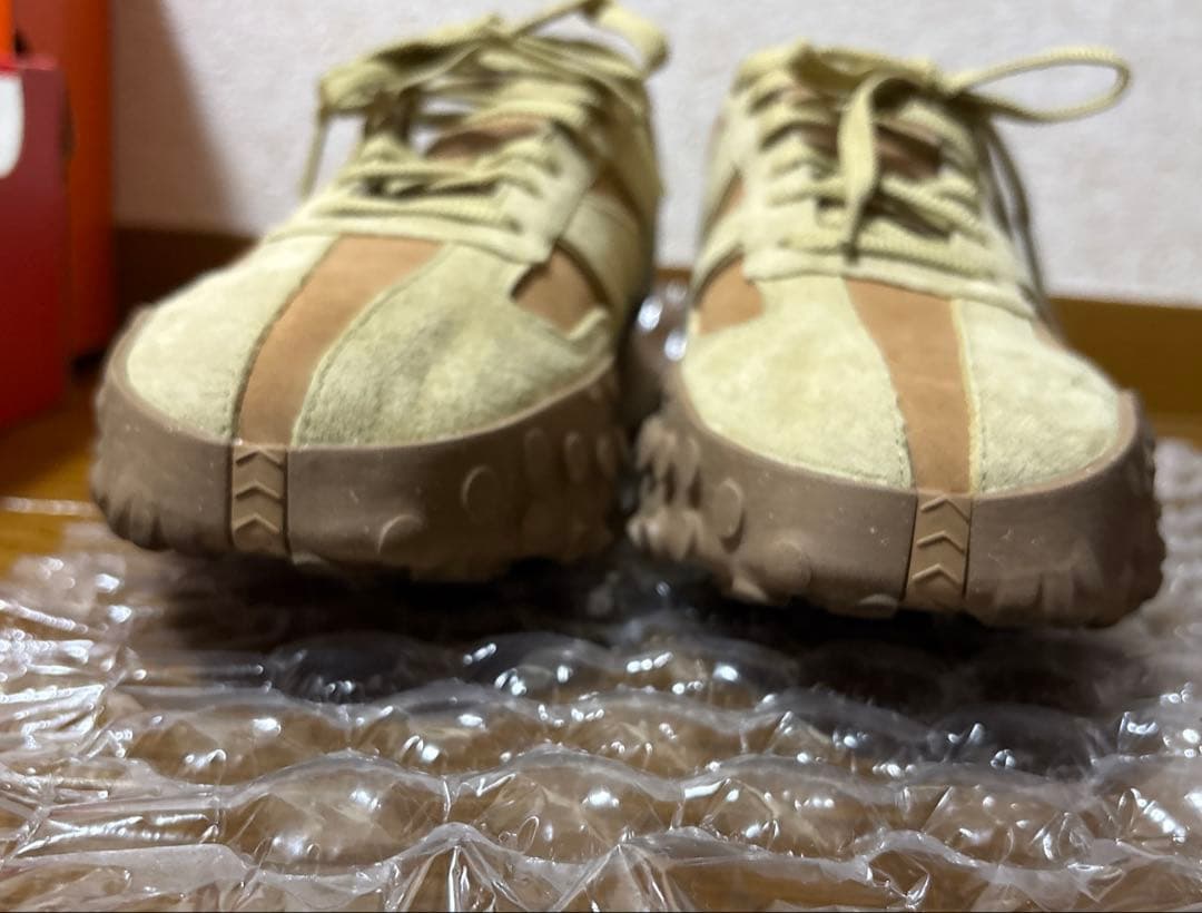 期間限定価格　AURALEE × New Balance XC-72