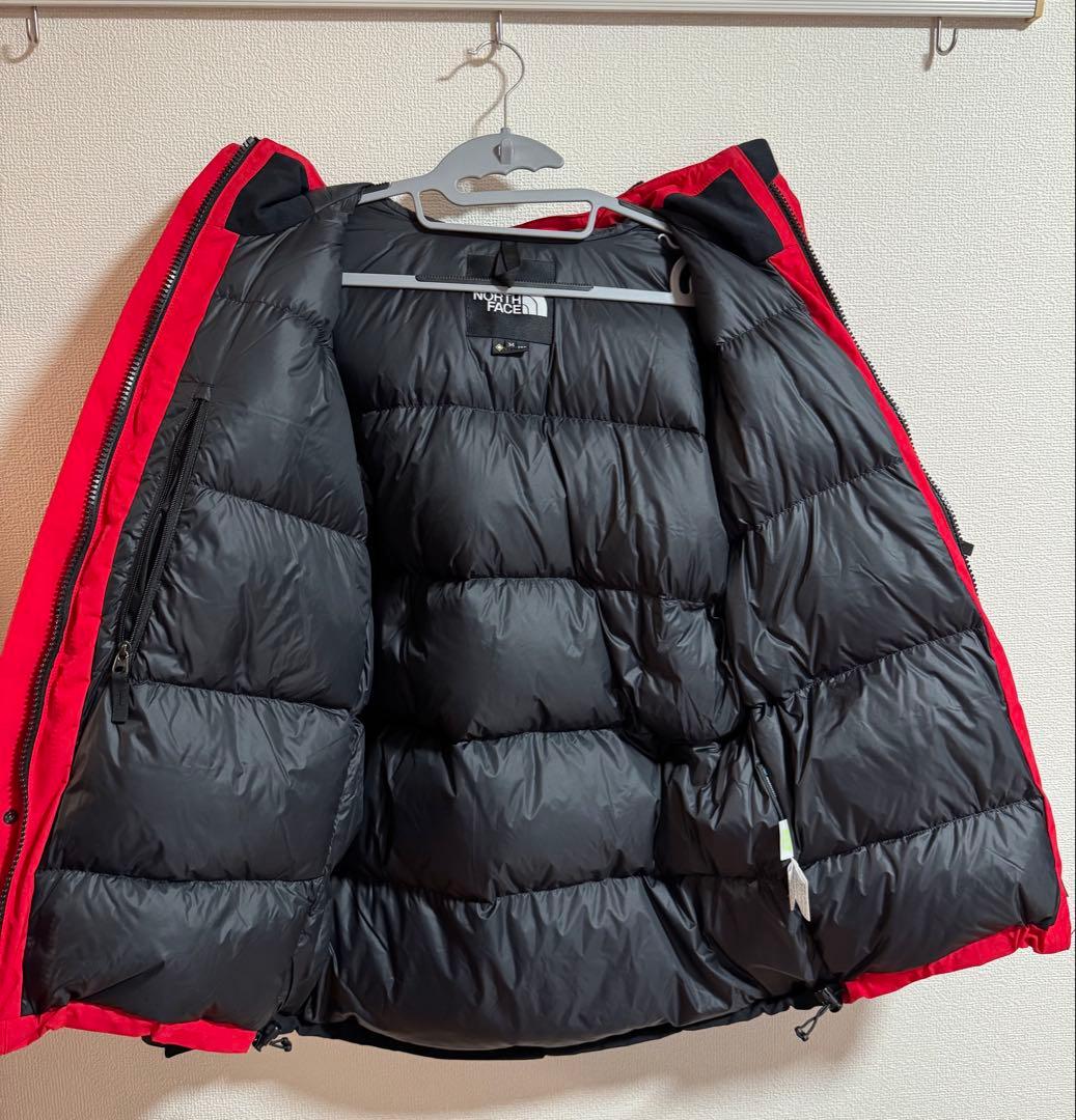 THE NORTH FACE レッド　マウンテンダウンジャケット Mサイズ
