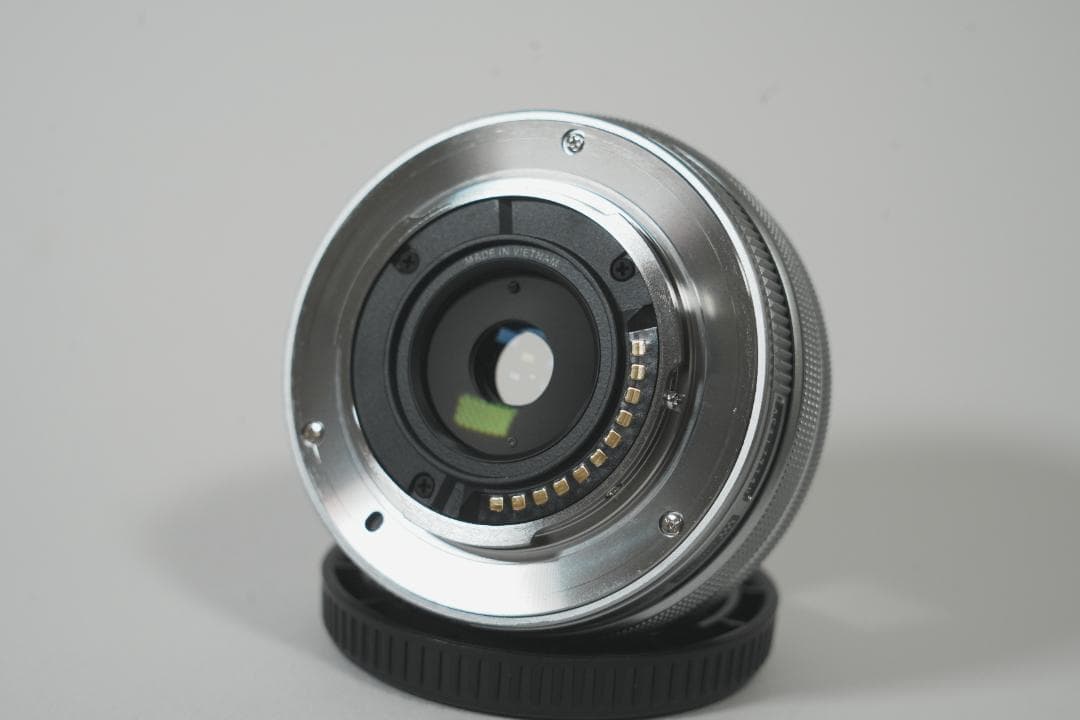 オリンパス PEN E-PL8 + ED 14-42 EZ +おまけ(SD込み)