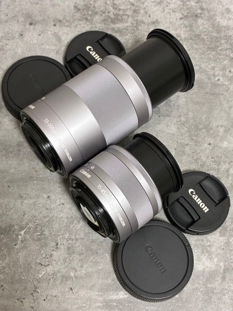 ⭐️極美品⭐️元箱付き⭐️Canon EOS M100 ダブルズームキット ホワイト