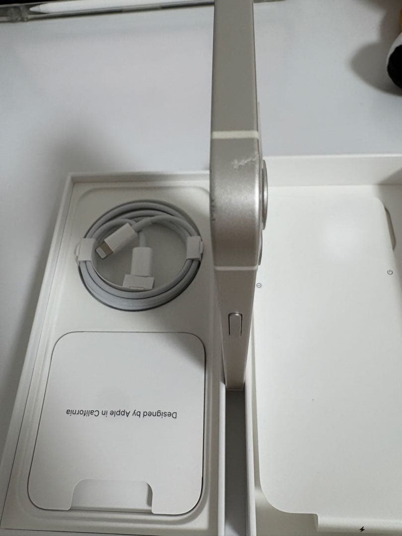 iPhone 12 128GB ホワイト　SIMフリー