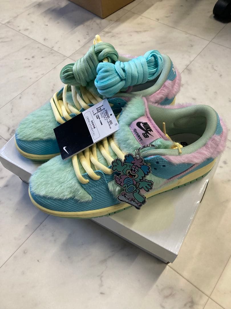 VERDY × Nike SB Dunk Low Pro QS 27cm