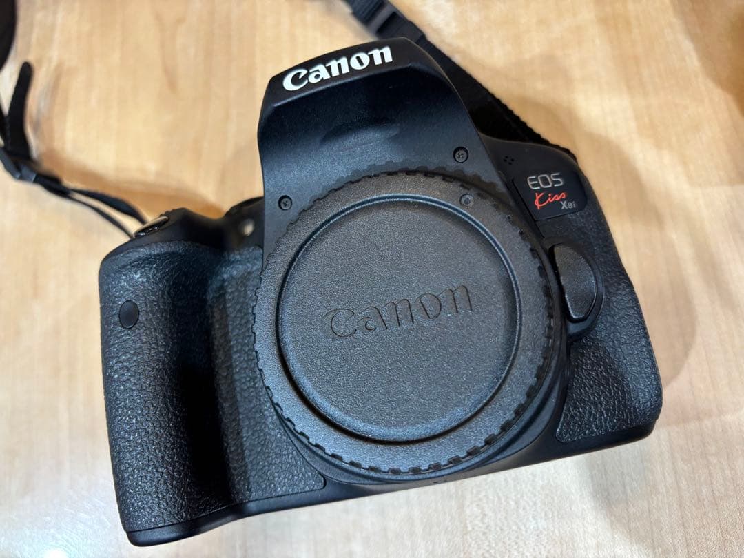 Canon EOS Kiss X8i レンズ2本付き
