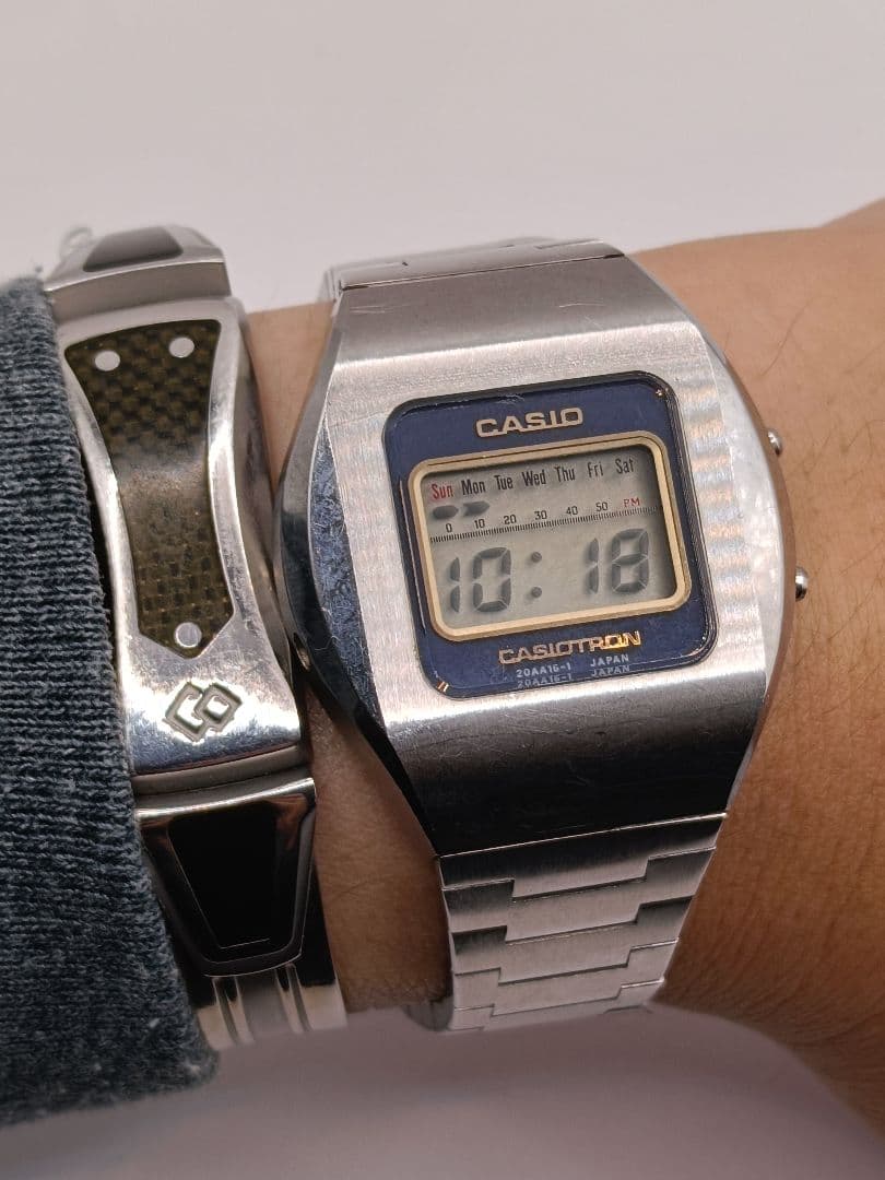 至高の逸品 カシオトロン 31QR-17 スクリューバック 70s当時物 稼働品