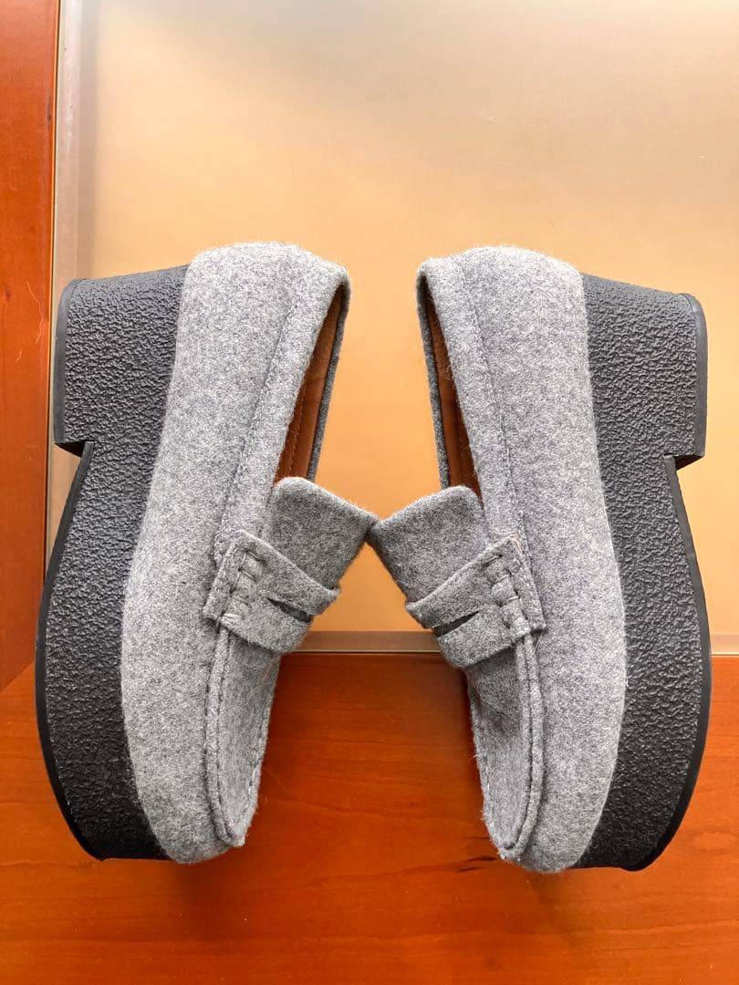 【レア美品】CÉLINE グレー 厚底ローファー