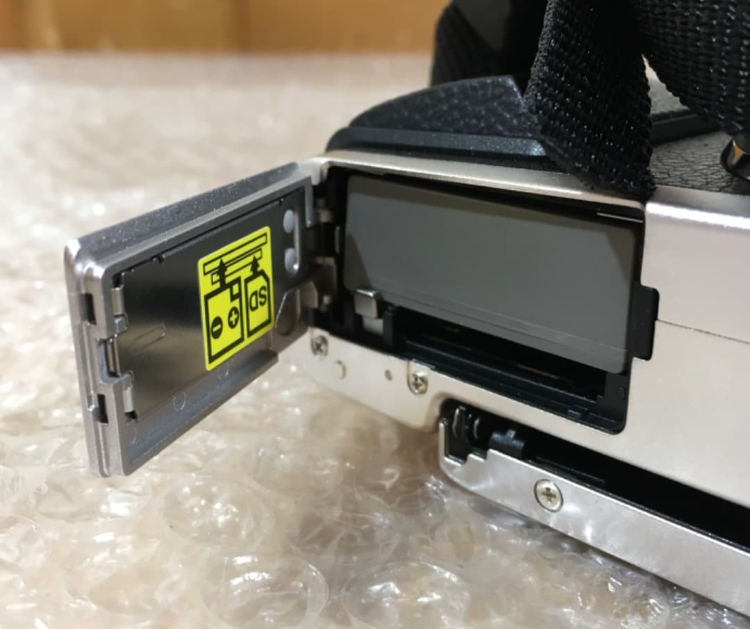 ○【254回完動品】OLYMPUS PEN Lite E-PL7 ミラーレス一眼