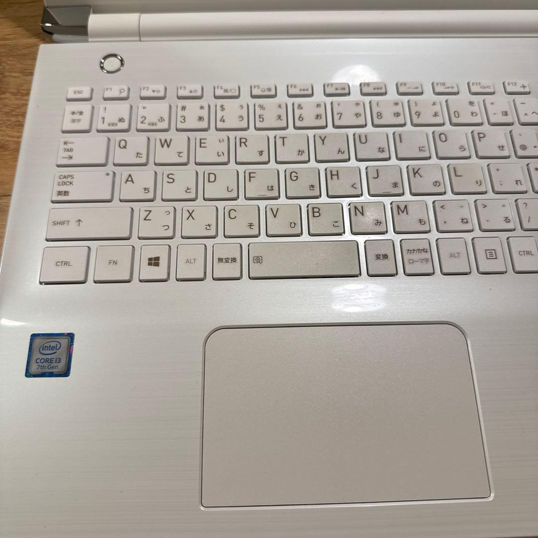 dynabook ホワイト　PTE5DWP-RJA