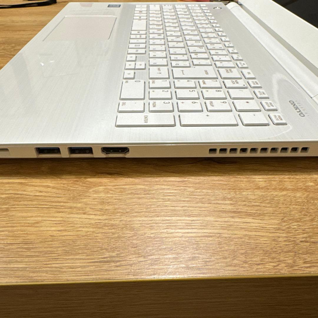 dynabook ホワイト　PTE5DWP-RJA