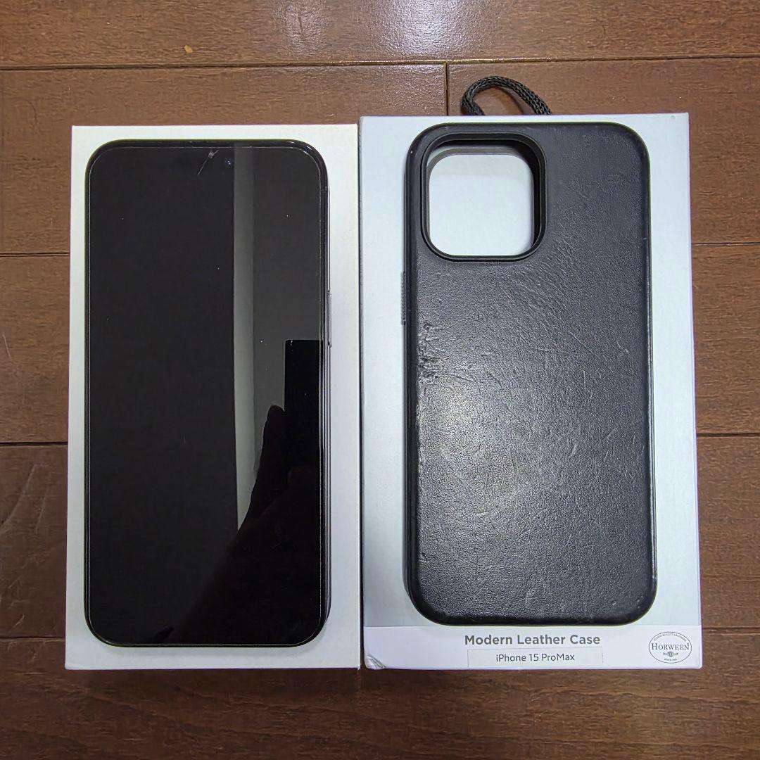 iPhone 15 pro Max 256GB NOMAD レザーケース付