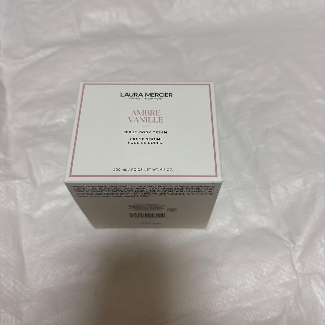 ローラメルシエ　アンバーバニラセラムボディクリーム