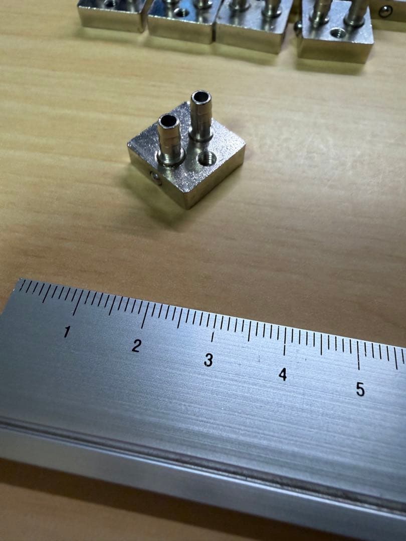 Alphacool MCX 水冷ブロック　垂直