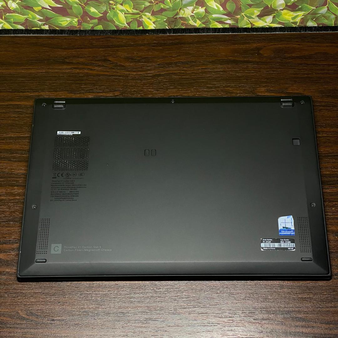 X1 Carbon Gen8 i7 16GB 1TB LTE タッチ(K650)