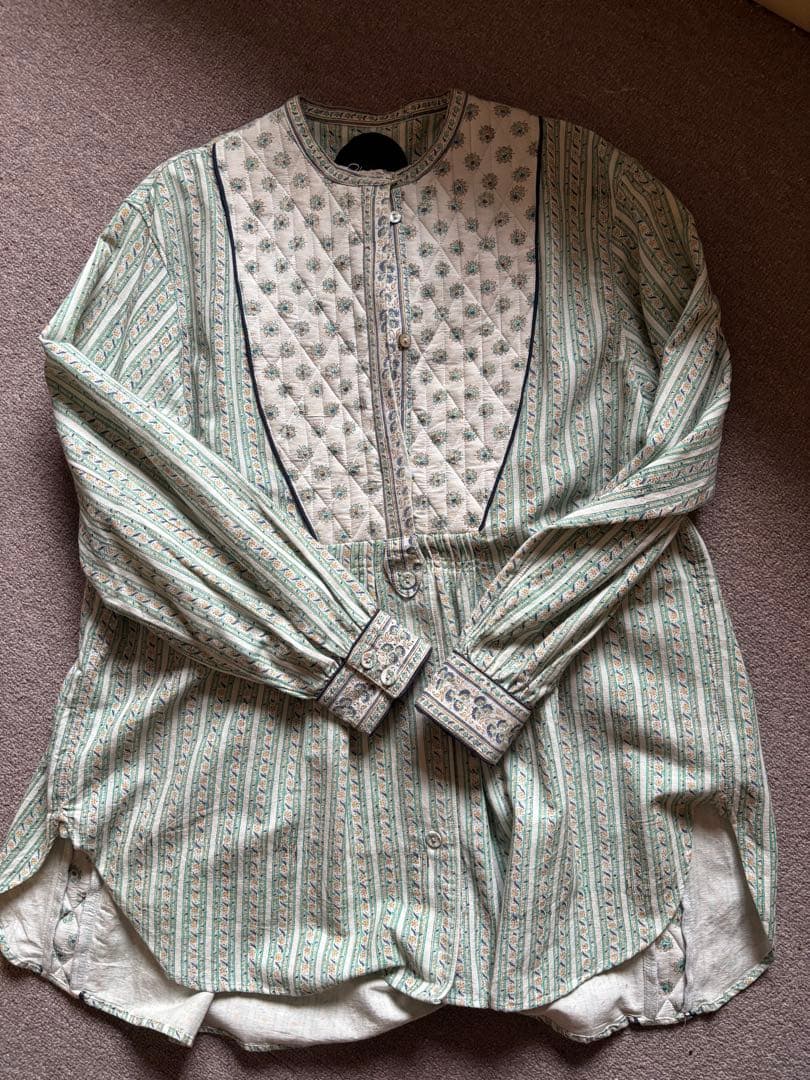 フィータ⭐︎ブラウス