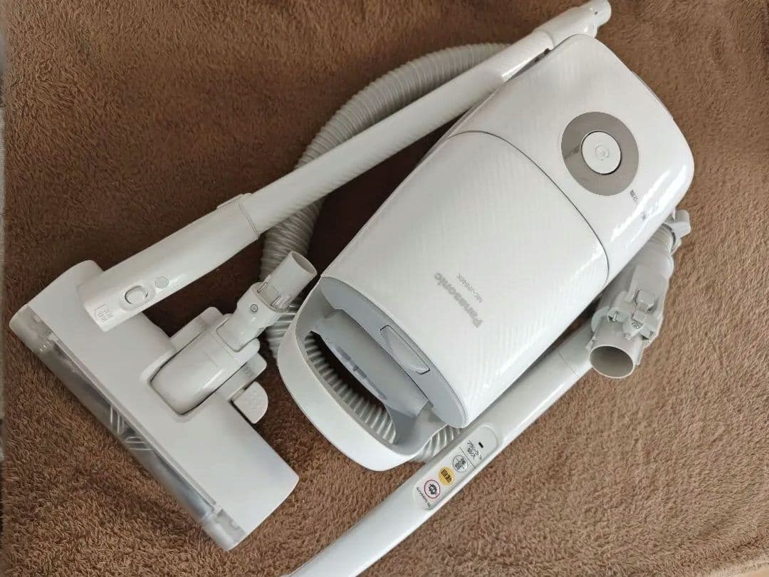 パナソニック　MC-JP840K　紙パック式掃除機　からまないブラシ2021年製