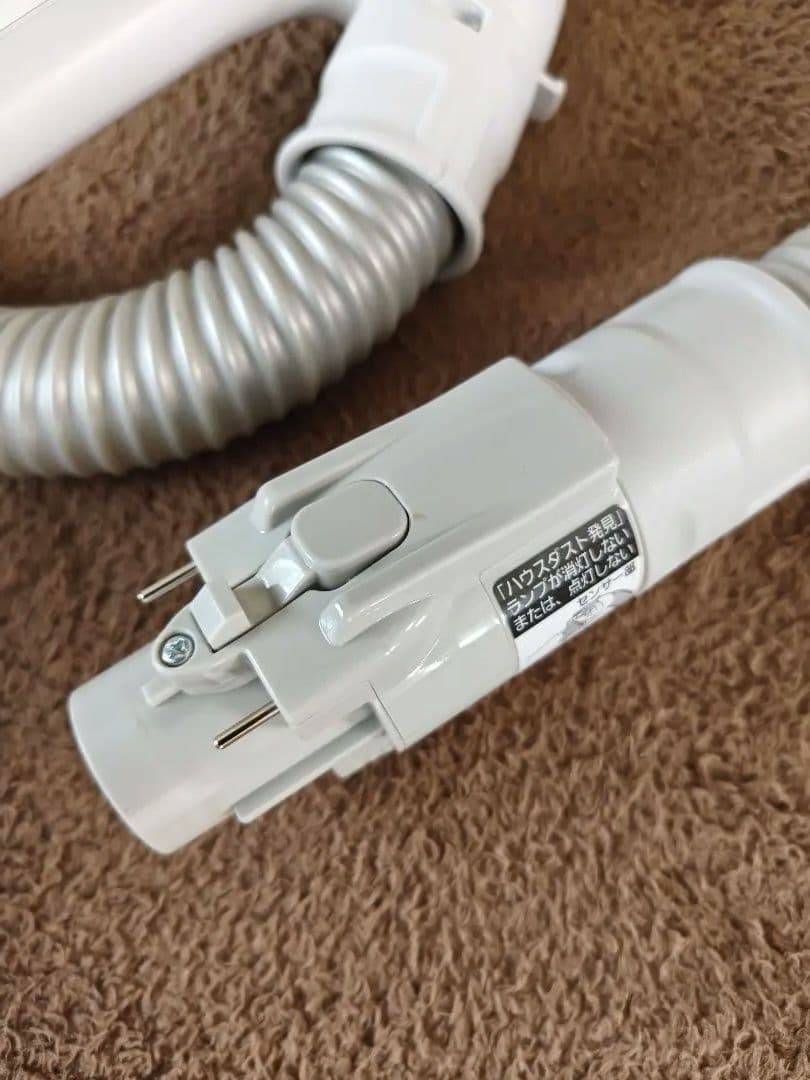 パナソニック　MC-JP840K　紙パック式掃除機　からまないブラシ2021年製