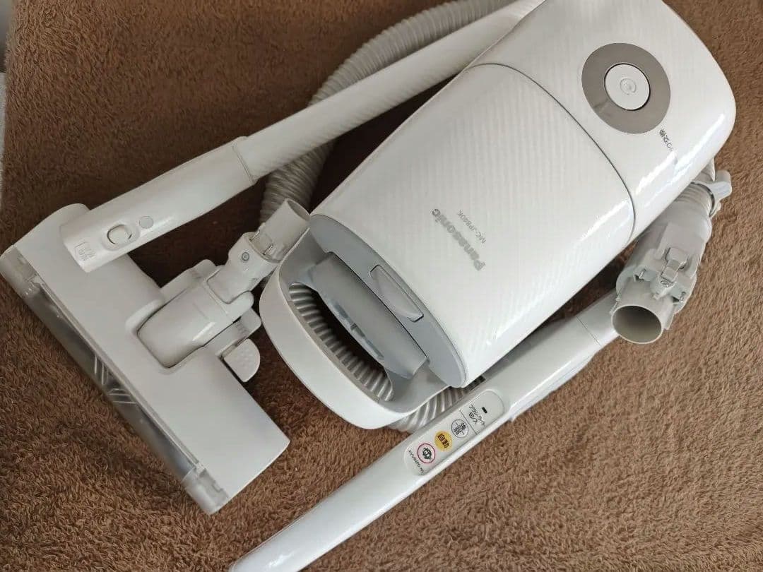 パナソニック　MC-JP840K　紙パック式掃除機　からまないブラシ2021年製