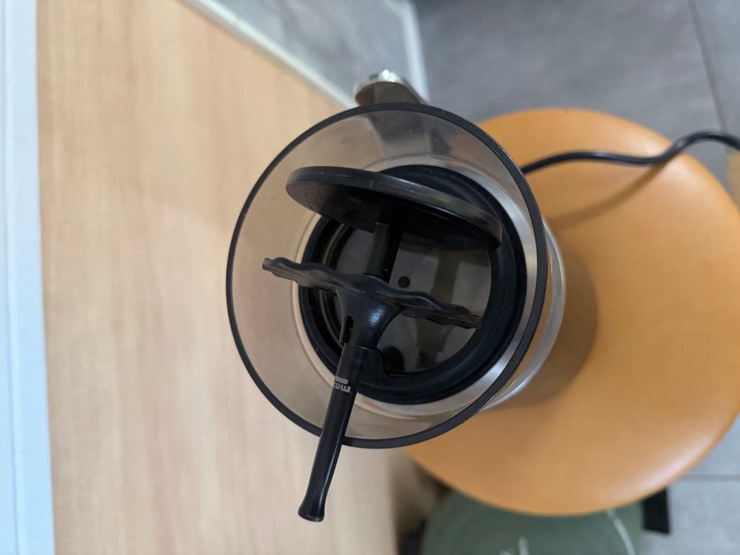 Nespresso Barista W10 エアロチーノバリスタ