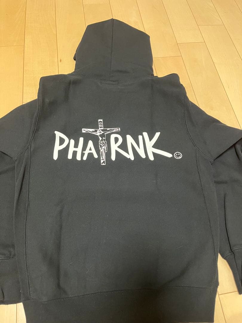 PHARNK 黒 パーカー ファットランク S