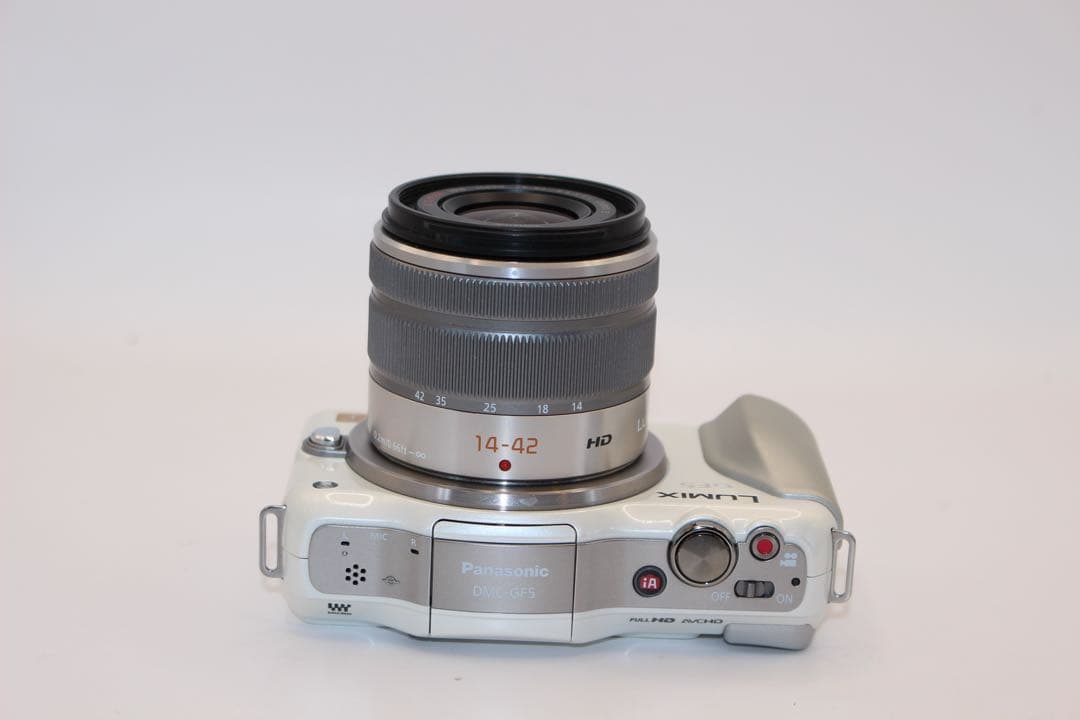 ★お買い得★ショット数3138回★ LUMIX DMC-GF5 レンズキット