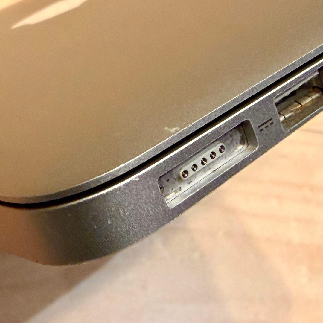 MacBook Air 2015 11インチ 4GB 256GB