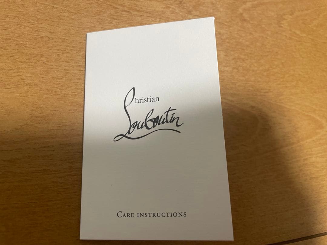 Christian Louboutin ケース