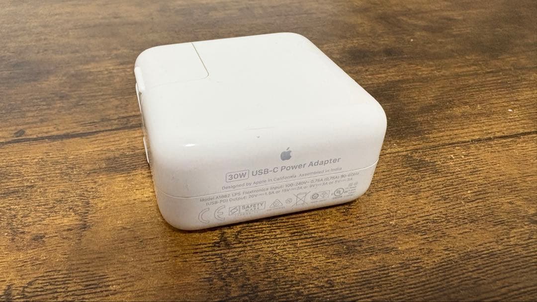 MacBook Air Intel Core i5 8GB 256GB シルバー