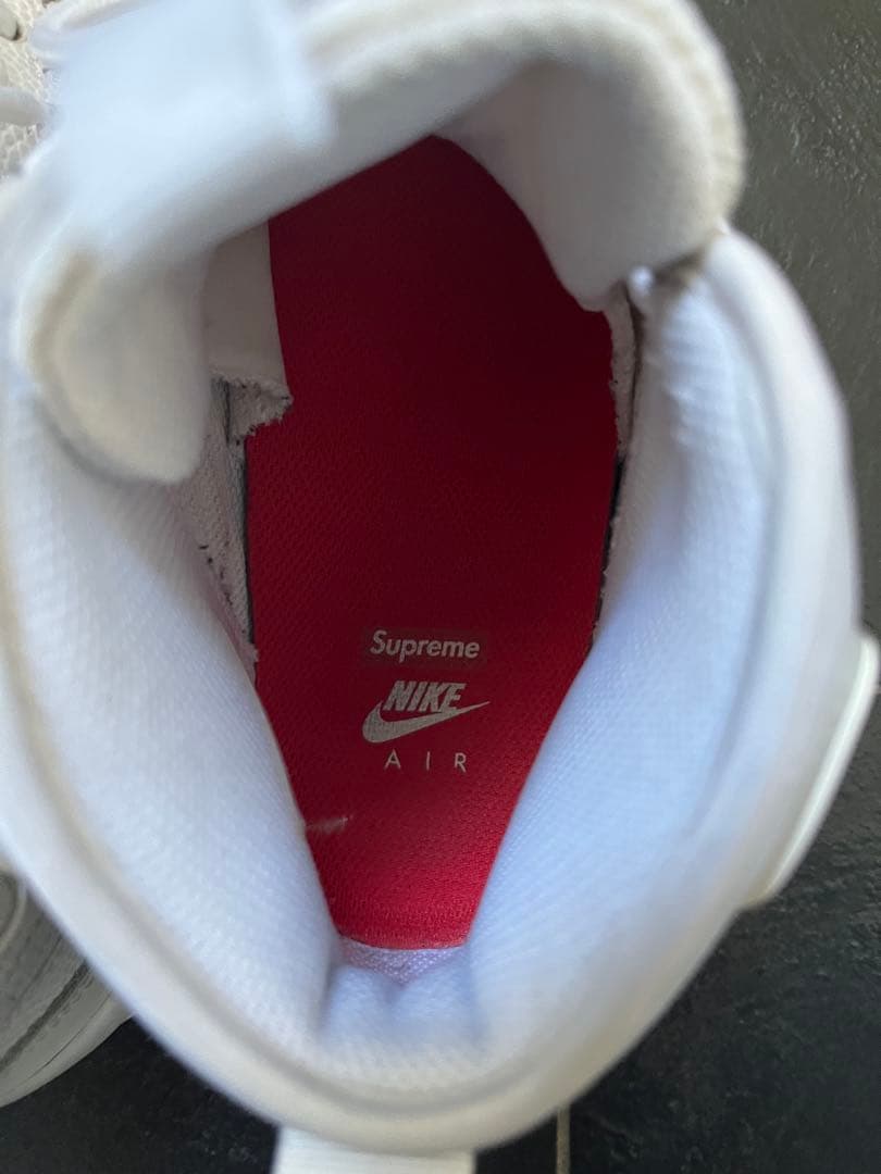 Supreme × Nike Air Bakin White