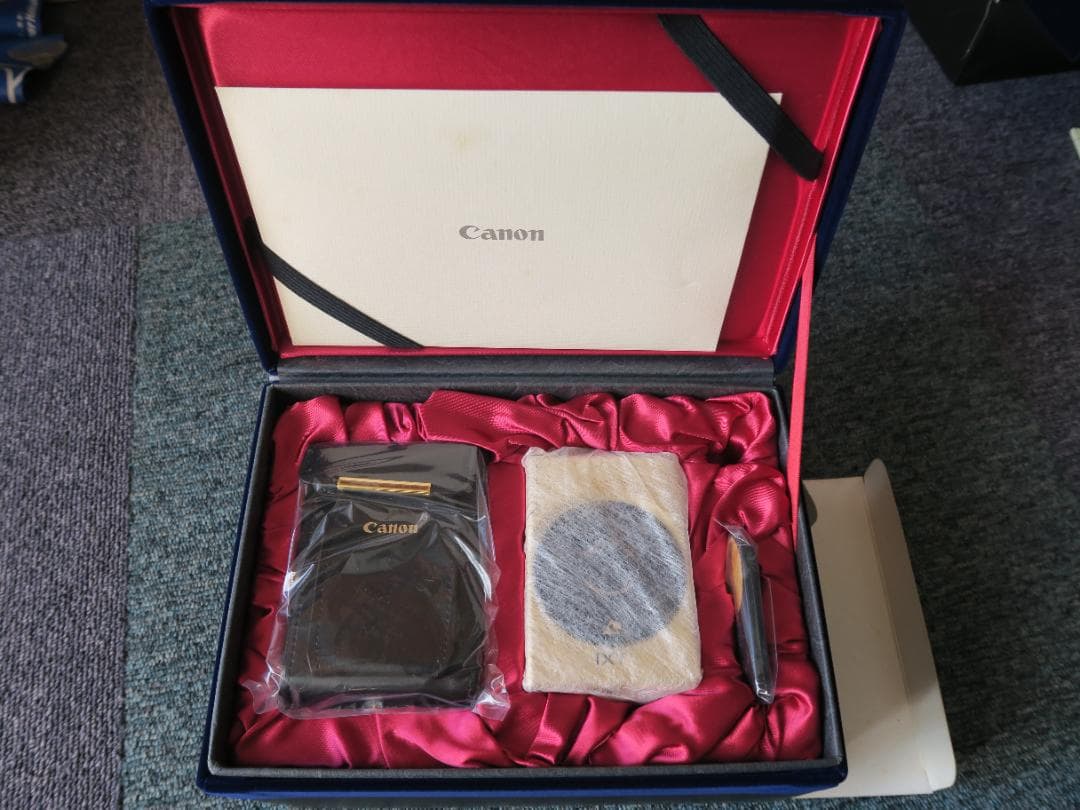Canon IXY Gold Canon 60周年記念モデル