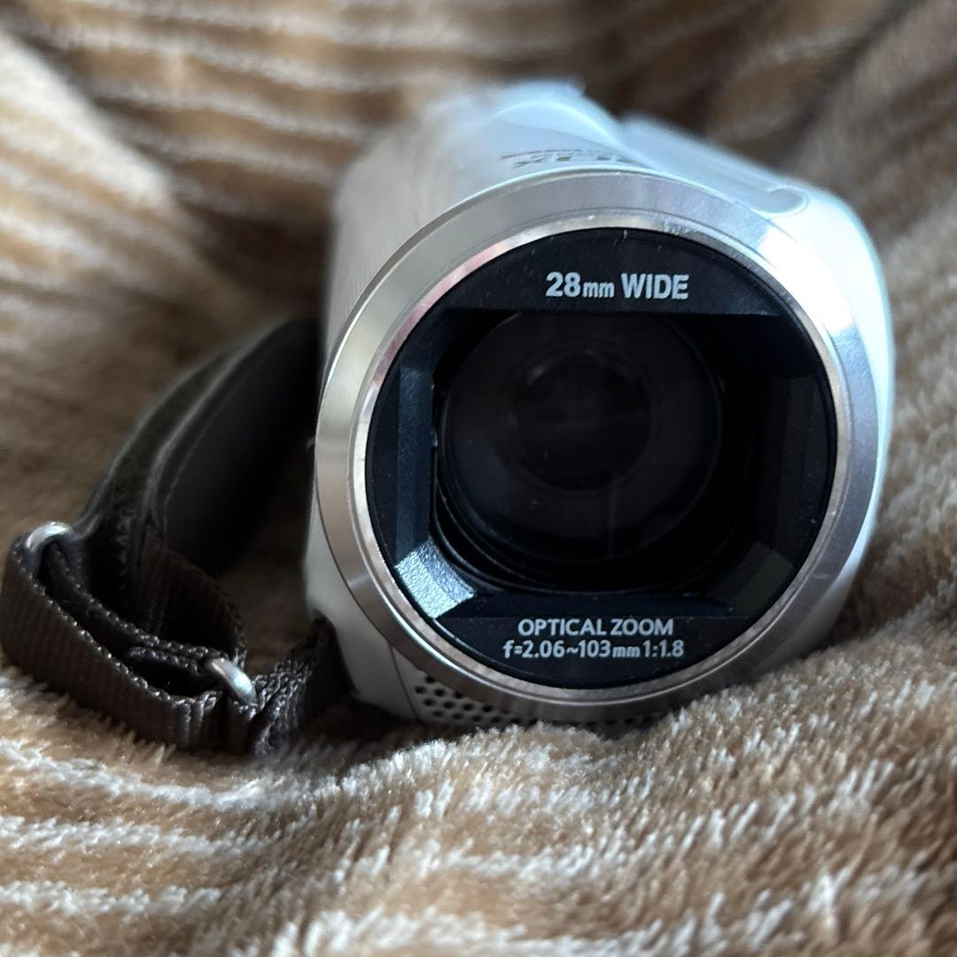 【中古美品】Panasonic HC-V230M デジタルハイビジョンカメラ