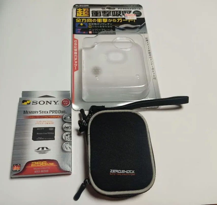 SONY DSC-T5 メモリとカメラケースのおまけ付き