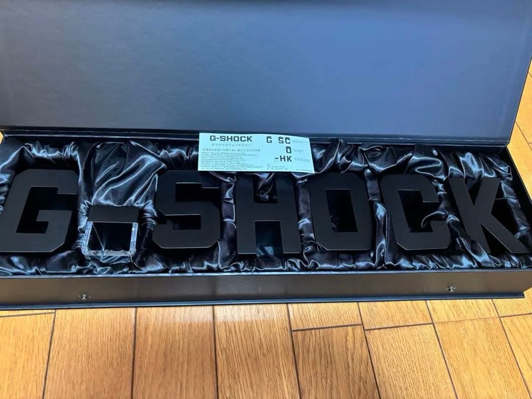 G-SHOCK オリジナルウォッチピロー　 オリジナルピンバッジ　ノベルティ