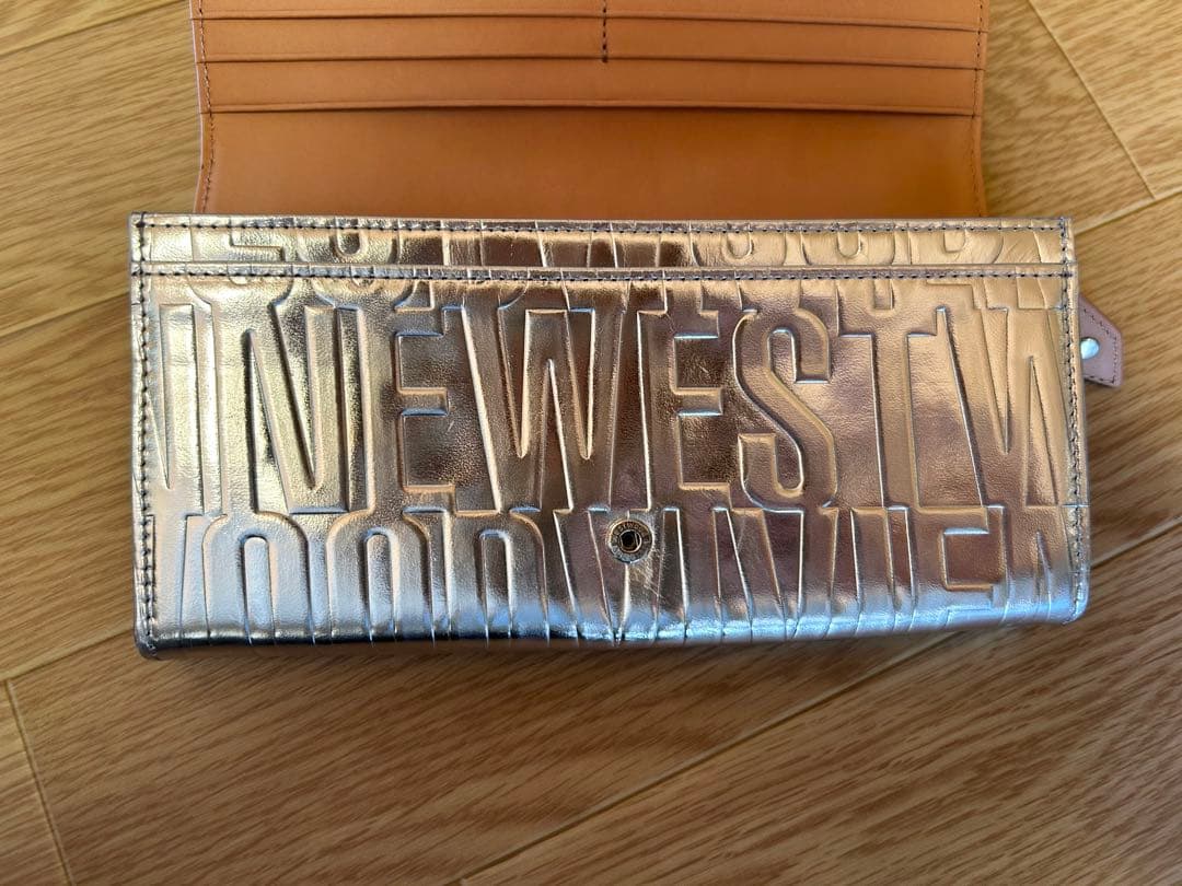 Vivienne Westwood 長財布　ヴィヴィアン