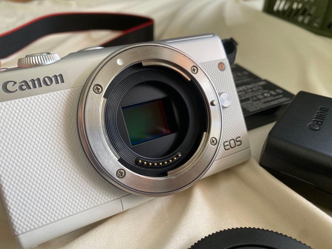 C*T様 Canon EOS M100 ミラーレスカメラセット