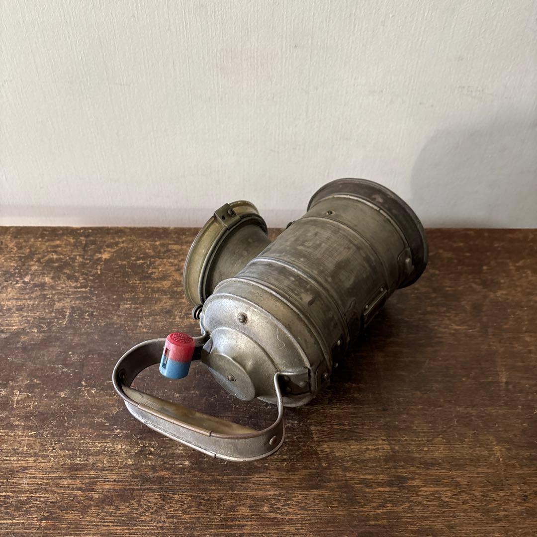 古い合図燈 ランタン(動作不可.欠品アリ.ジャンク品)カンテラ.国鉄.信号燈.