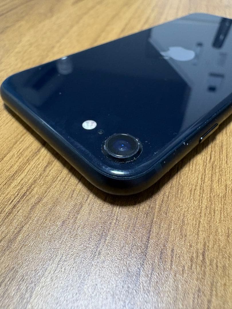 iPhone SE （第3世代）　128GB ミットナイト