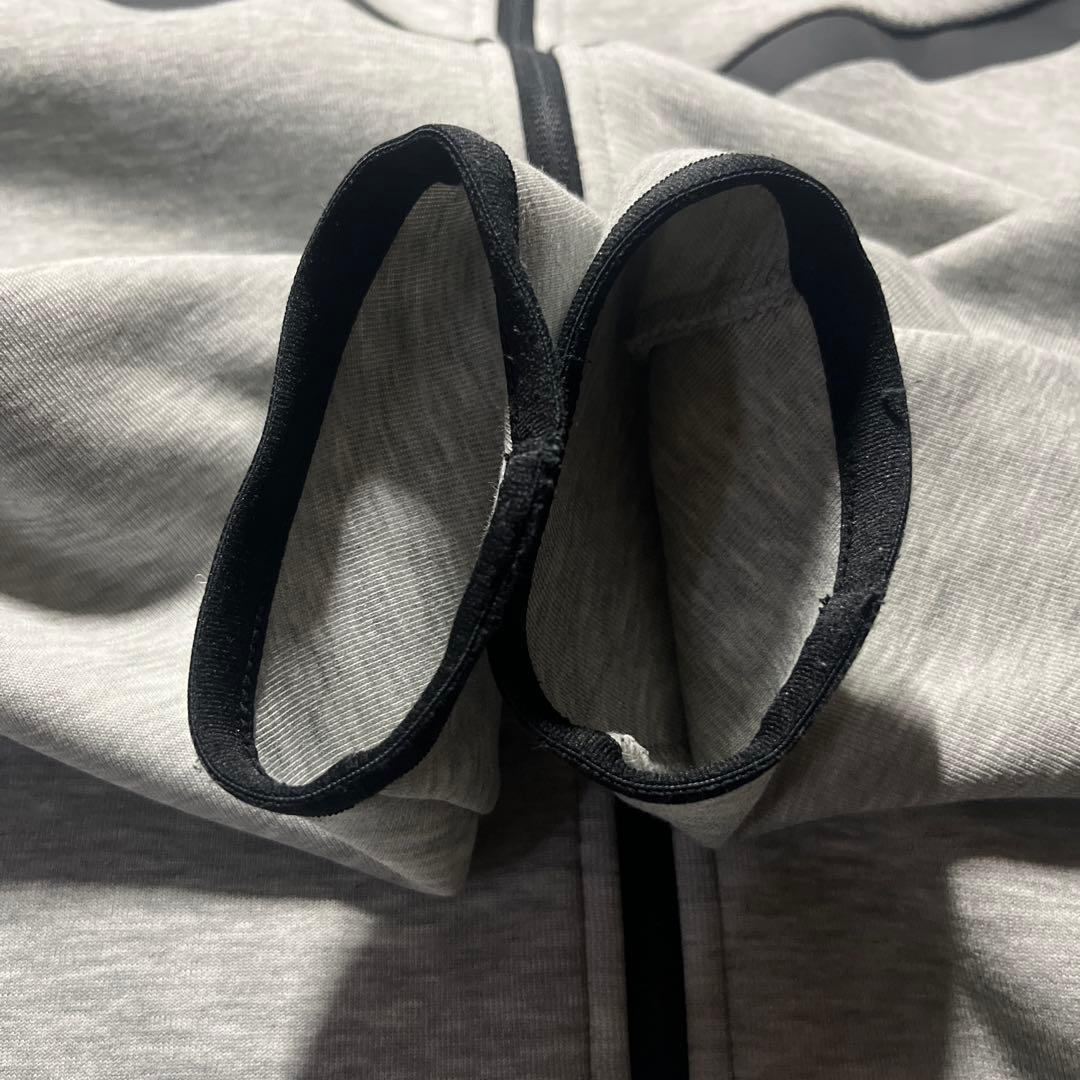 希少 廃盤モデル NIKE テックフリース S 送料無料