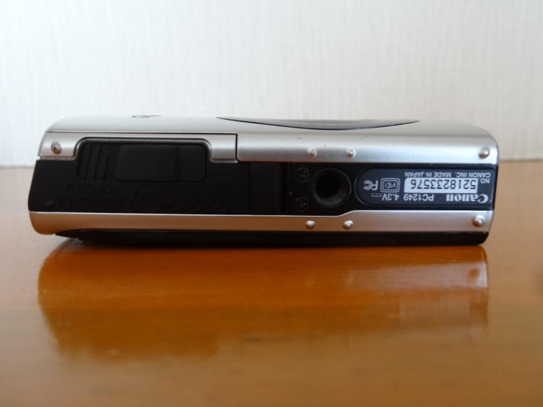 デジタルカメラ Canon IXY Digital 910 IS