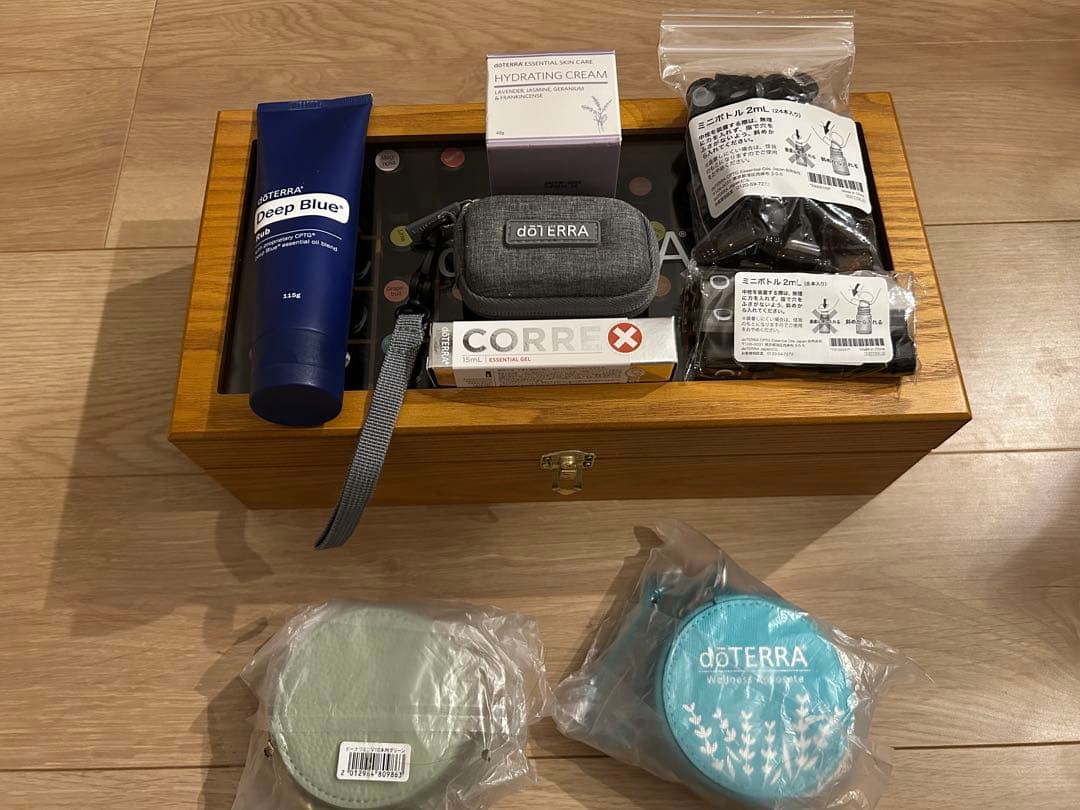 新品未開封 dōTERRA エッセンシャルオイル 33本　総額約160,000円