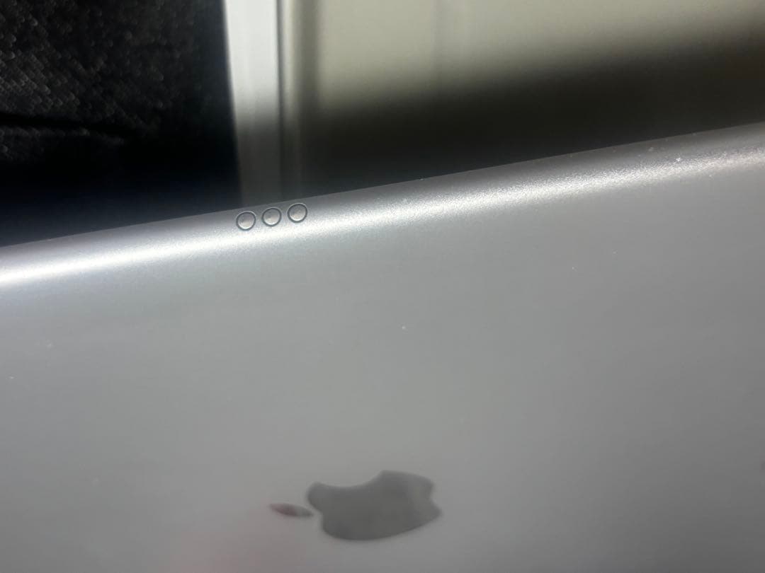 ア*ラ様 iPad Pro 9.7インチ　Wi-Fiモデル　128gb