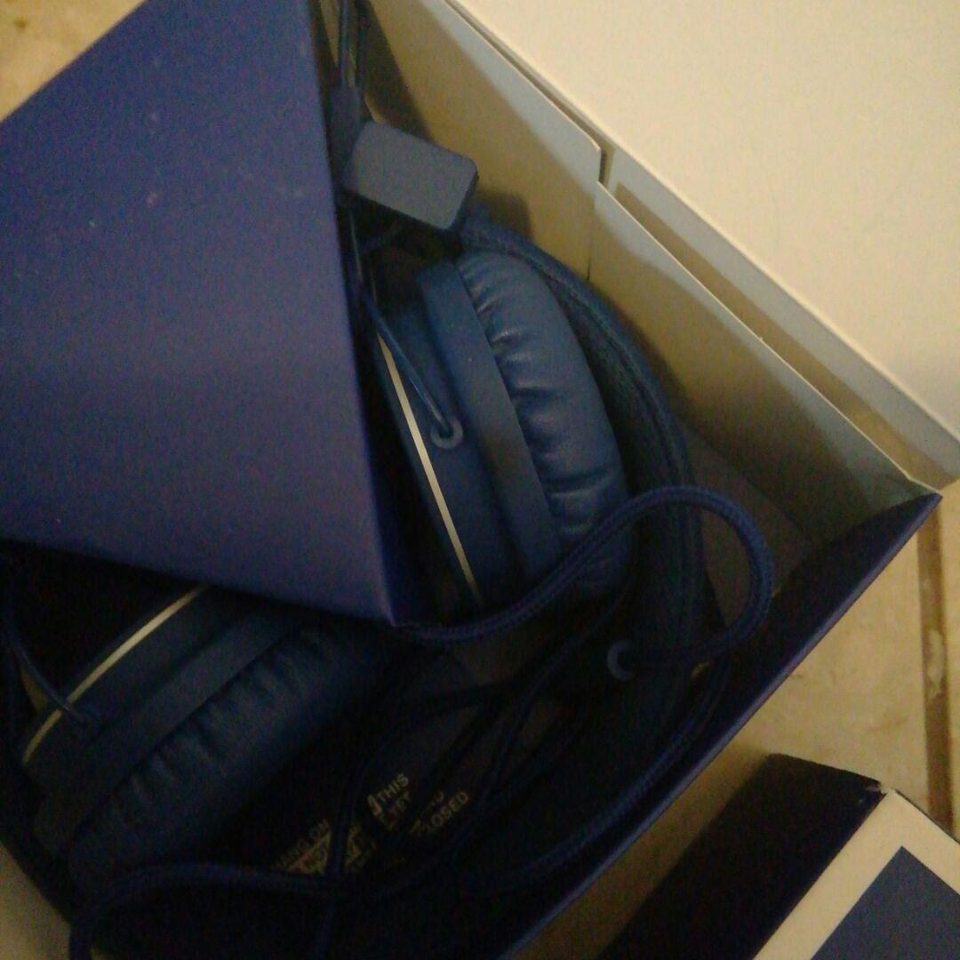 訳有り大特価▶▶アーバンイヤーズヘッドフォン